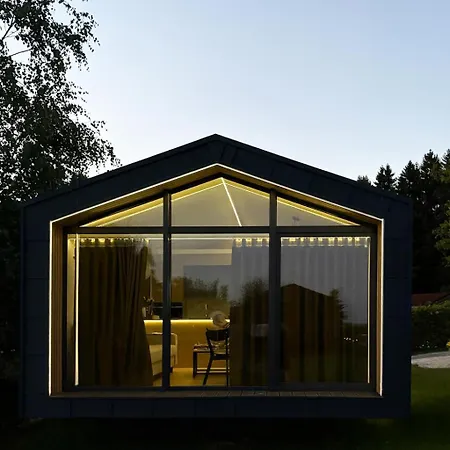 Vakantiehuis Modernes Familien Tiny House - & Sternenhimmel Inklusive!