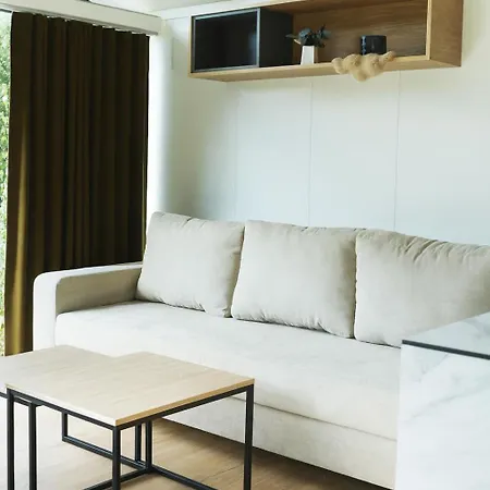 Vakantiehuis Modernes Familien Tiny House - & Sternenhimmel Inklusive! *